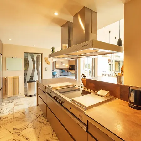 La Bleue, Avec Hammam, Piscine Et Jacuzzi Capendac