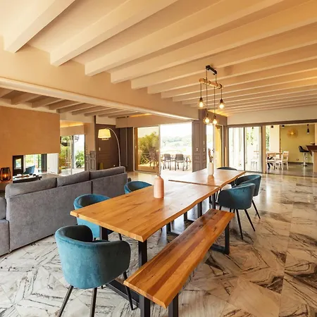 La Bleue, Maison Exceptionnelle De 800m2, Hammam, Piscine Et Jacuzzi * Capendac
