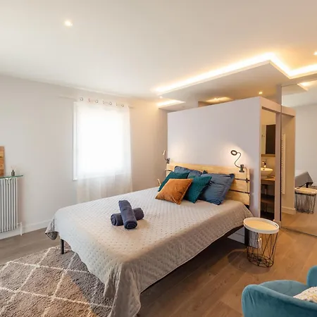 וילה La Bleue, Avec Hammam, Piscine Et Jacuzzi