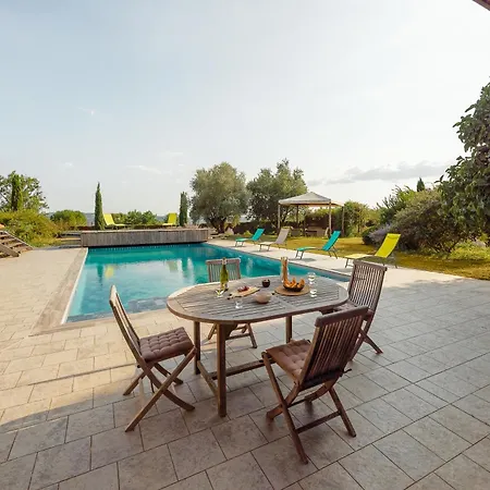 La Bleue, Avec Hammam, Piscine Et Jacuzzi Capendac