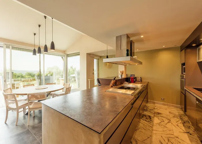 Villa La Bleue, 800m2, Hammam, Piscine Et Jacuzzi *