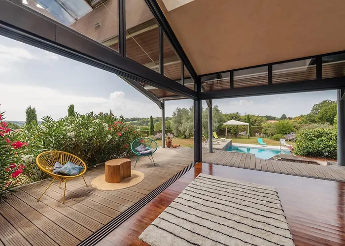 La Bleue, 800m2, Hammam, Piscine Et Jacuzzi * Capendac