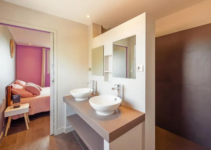 La Bleue, 800m2, Hammam, Piscine Et Jacuzzi * Capendac