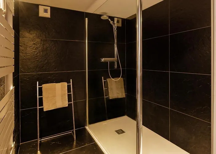 Villa La Bleue, 800m2, Hammam, Piscine Et Jacuzzi Capendac